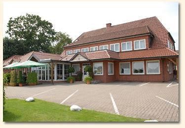 Land-Gut-Hotel Restaurant Kreuz Meyer Stuhr Bagian luar foto